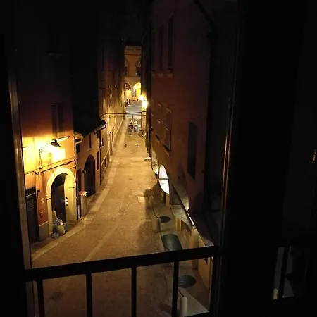 Arc Piazzetta Pepoli Bolonia