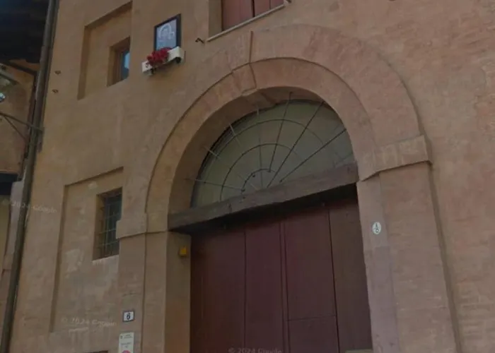 Arc Piazzetta Pepoli בולוניה